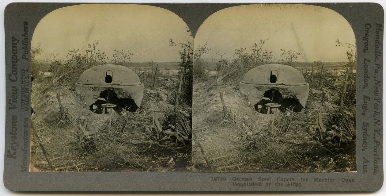 Coupole de mitrailleuse allemande démolie - Keystone View Company