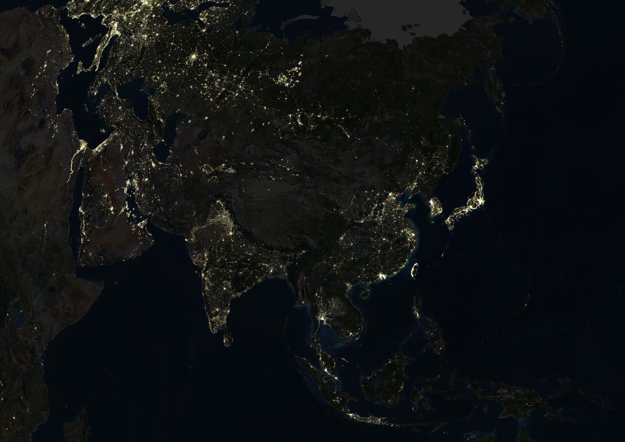 Asie la nuit, image satellite en vraies couleurs - Unknown