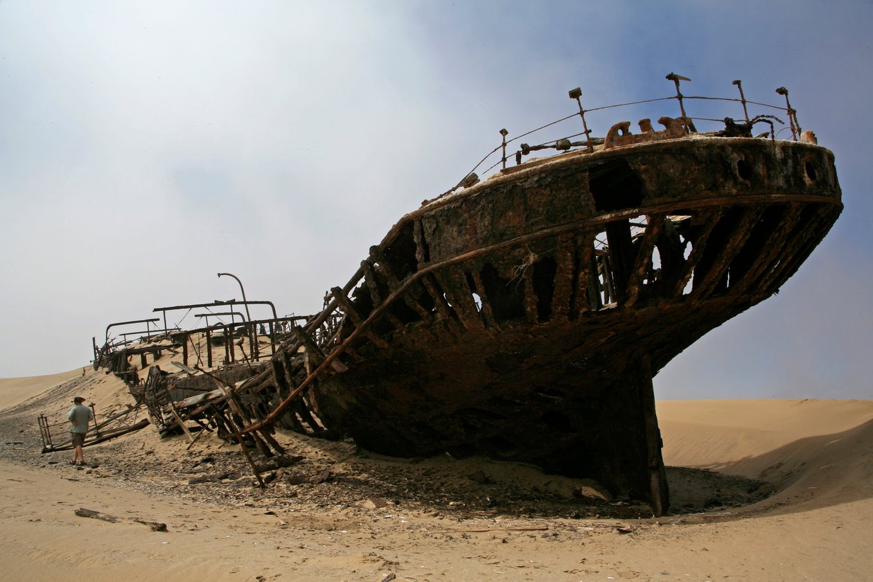 Épave du navire Eduard Boleyn dans le désert du Namib - Unknown