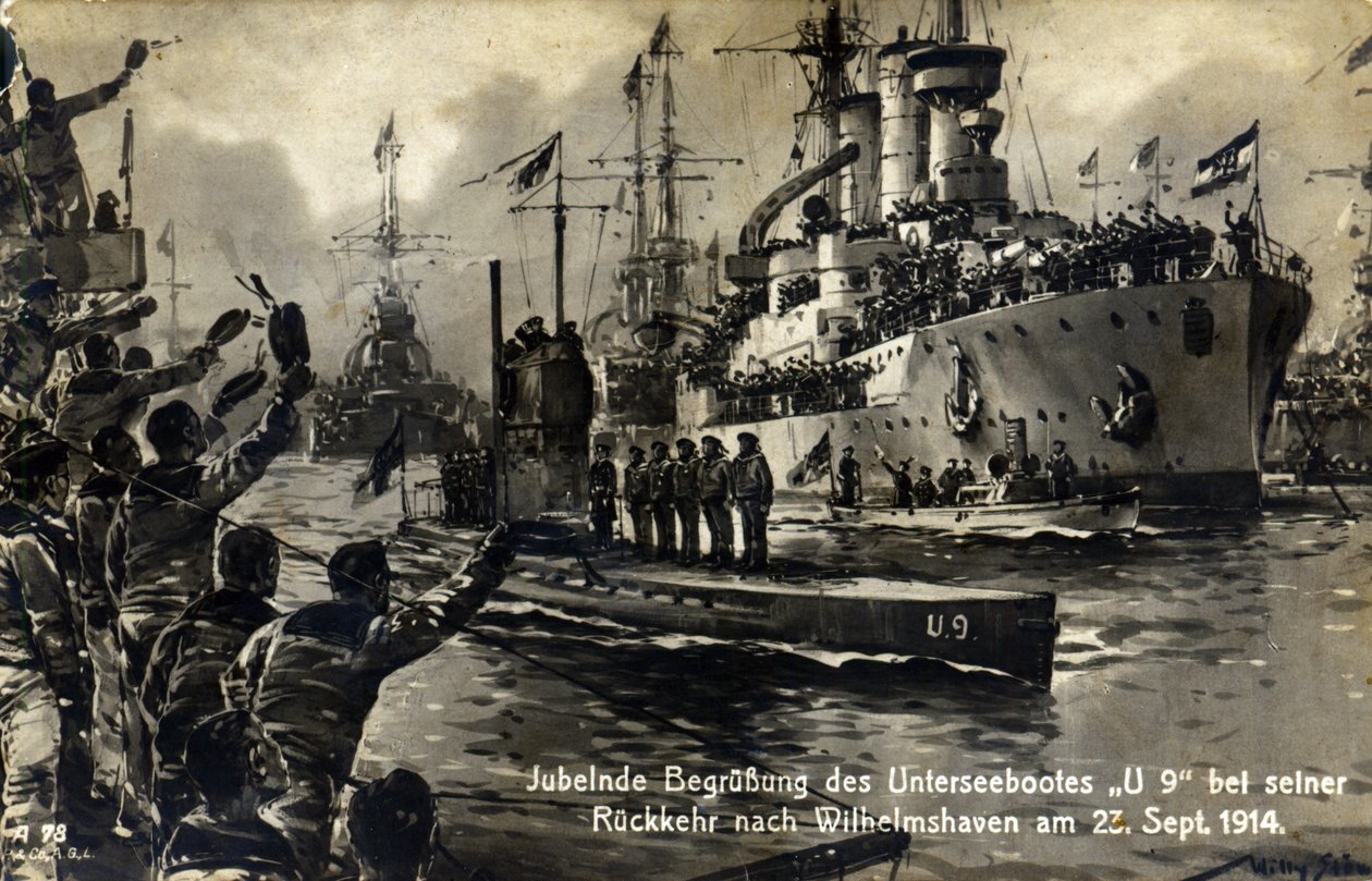 Carte postale de marins accueillant le sous-marin U9 à son retour à Wilhelmshaven, 23 septembre 1914 - Unknown