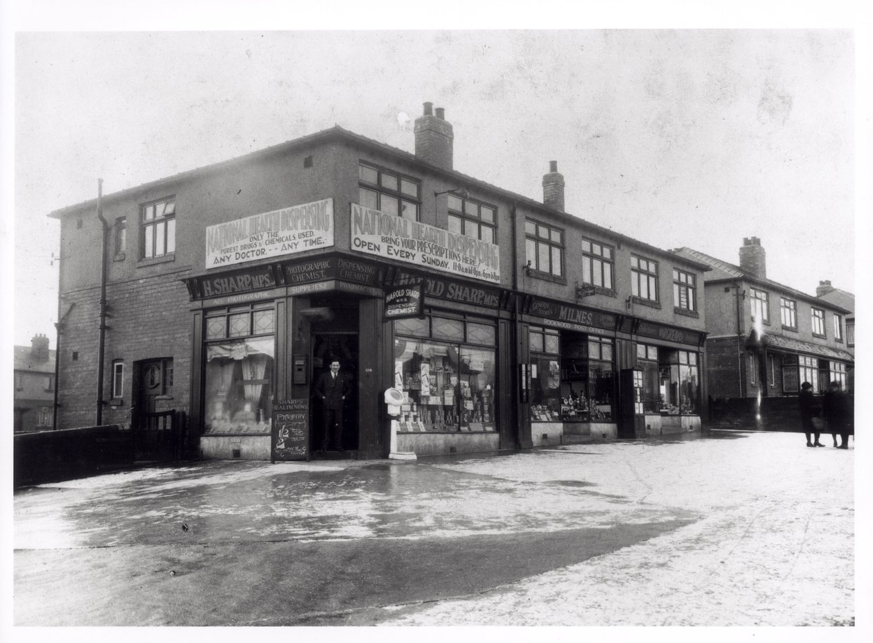 Harold Sharp National Health Dispensing Chemist, Rookwood Parade, York Road, Leeds, 1936 - English Photographer