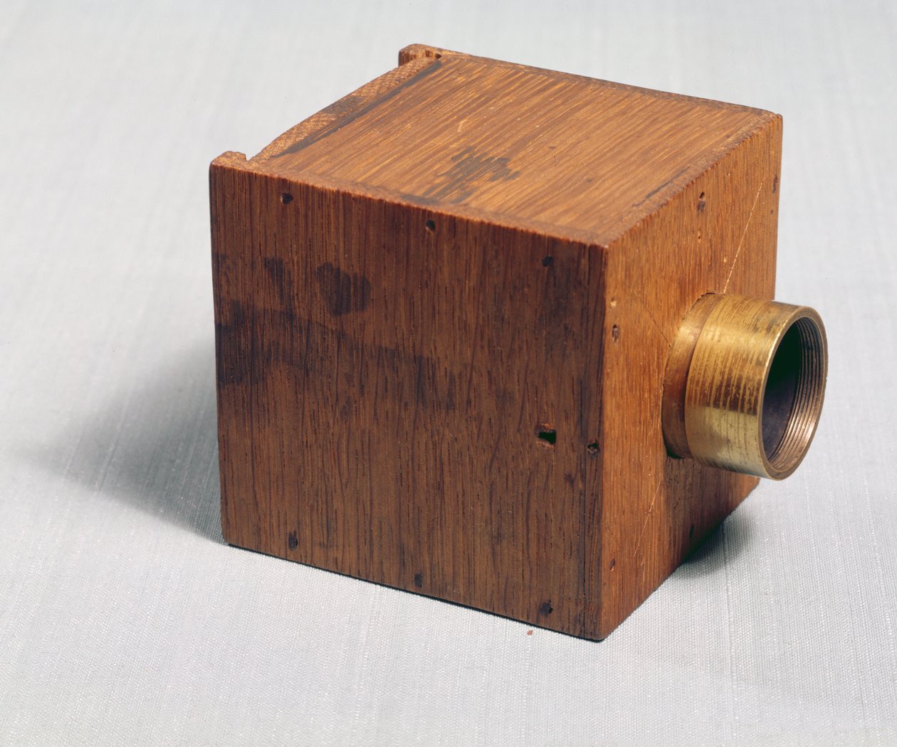 Appareil photo piège à souris, vers 1835 - English School