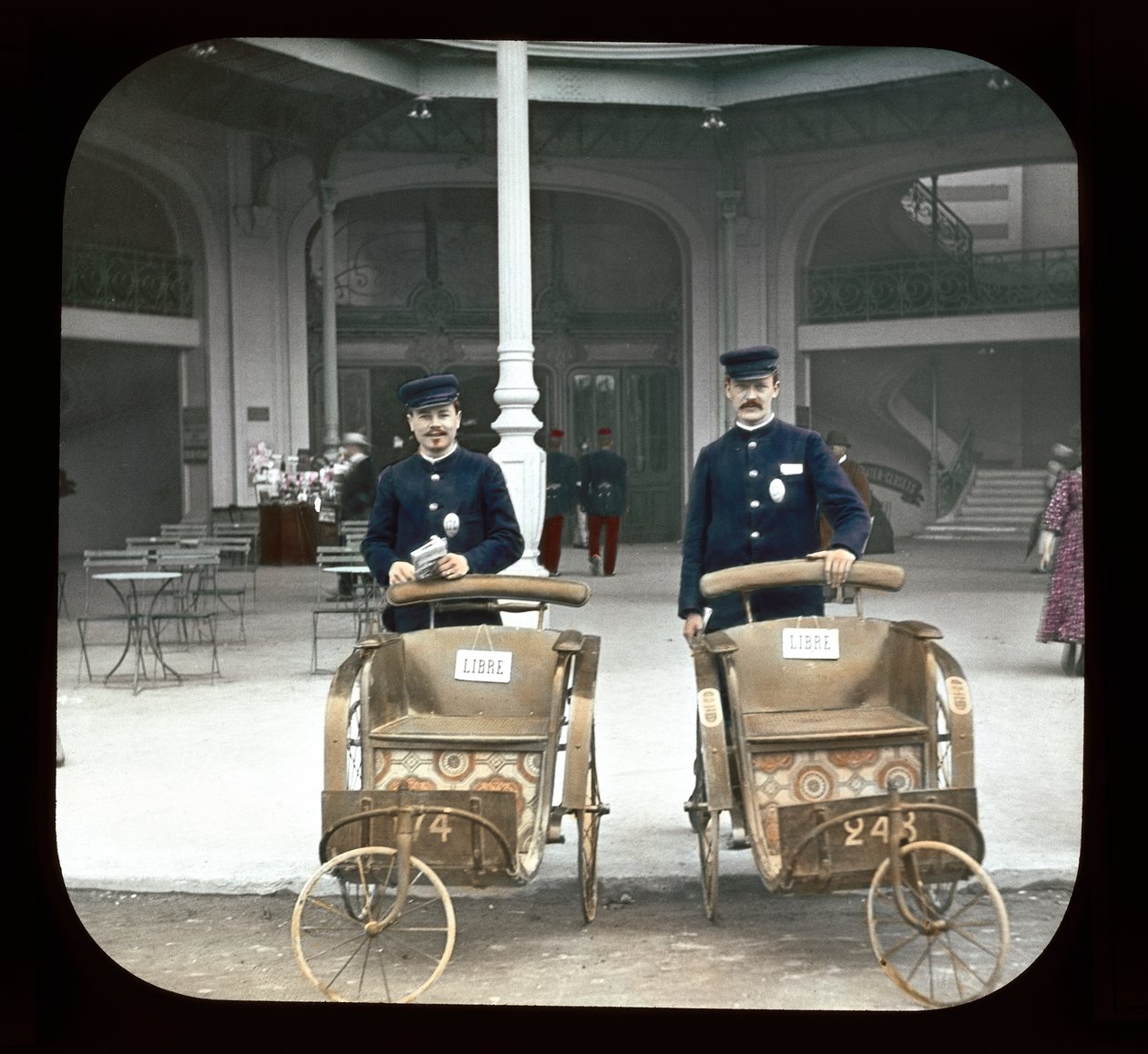 Exposition de Paris : Chimie et Machinerie, 1900 - French Photographer