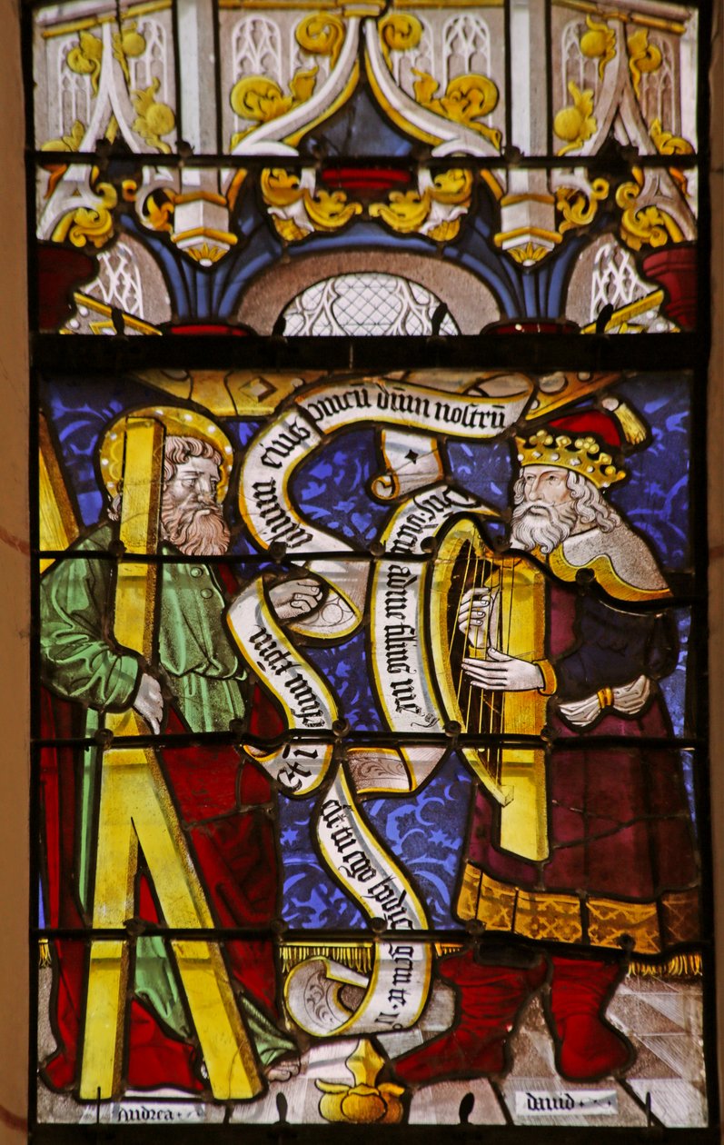 Vitrail représentant Saint André et le Roi David avec une harpe - French School