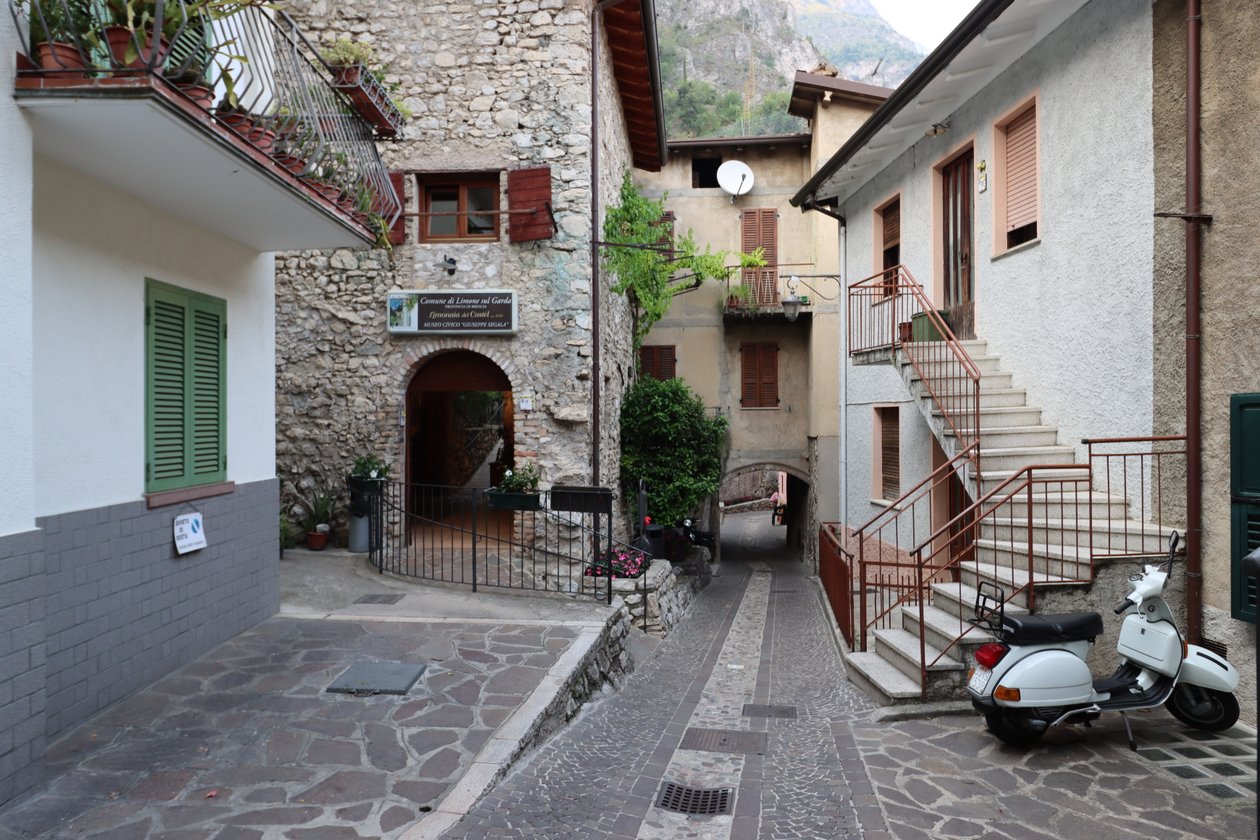 Ruelle italienne - Alexandra Joseph