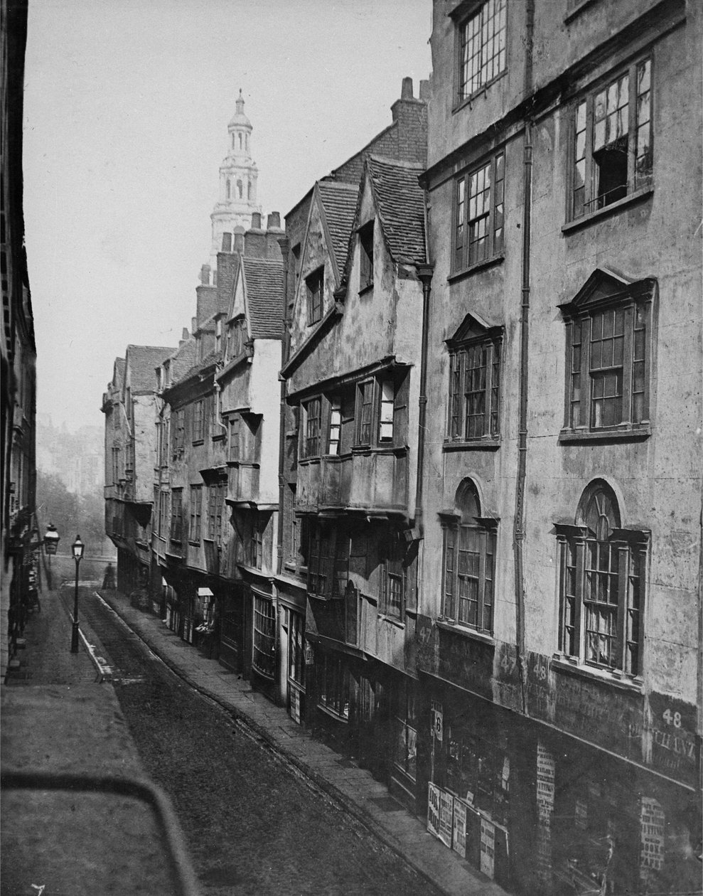 Rue Wych, vers 1876 - Alfred and John Bool