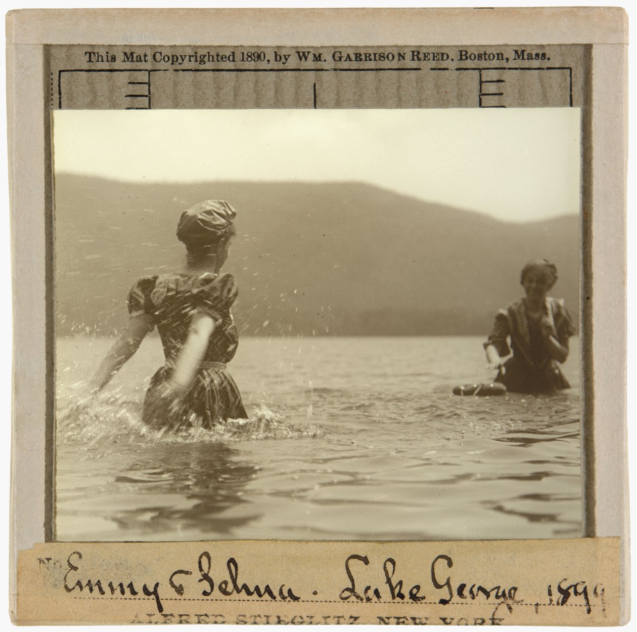 Emmy et Selma, Lac George - Alfred Stieglitz