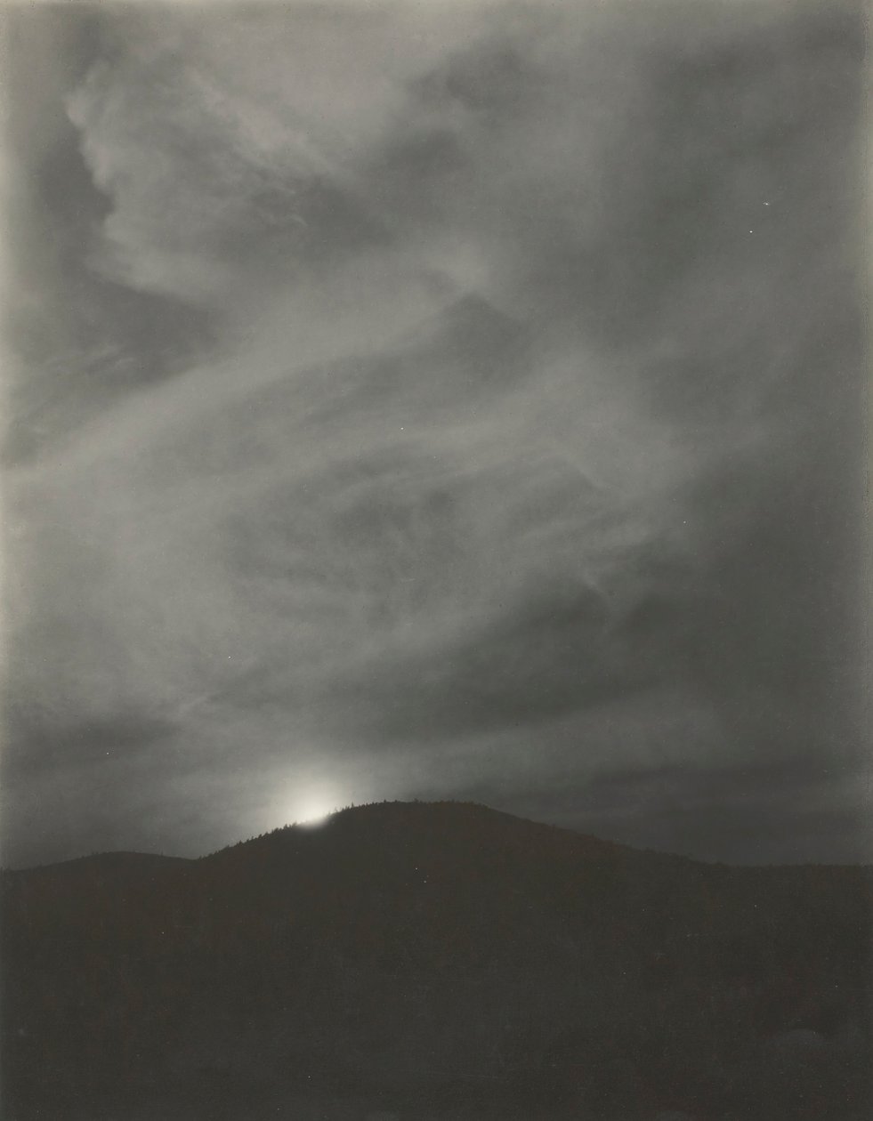 Lac George, c. 1922 - Alfred Stieglitz
