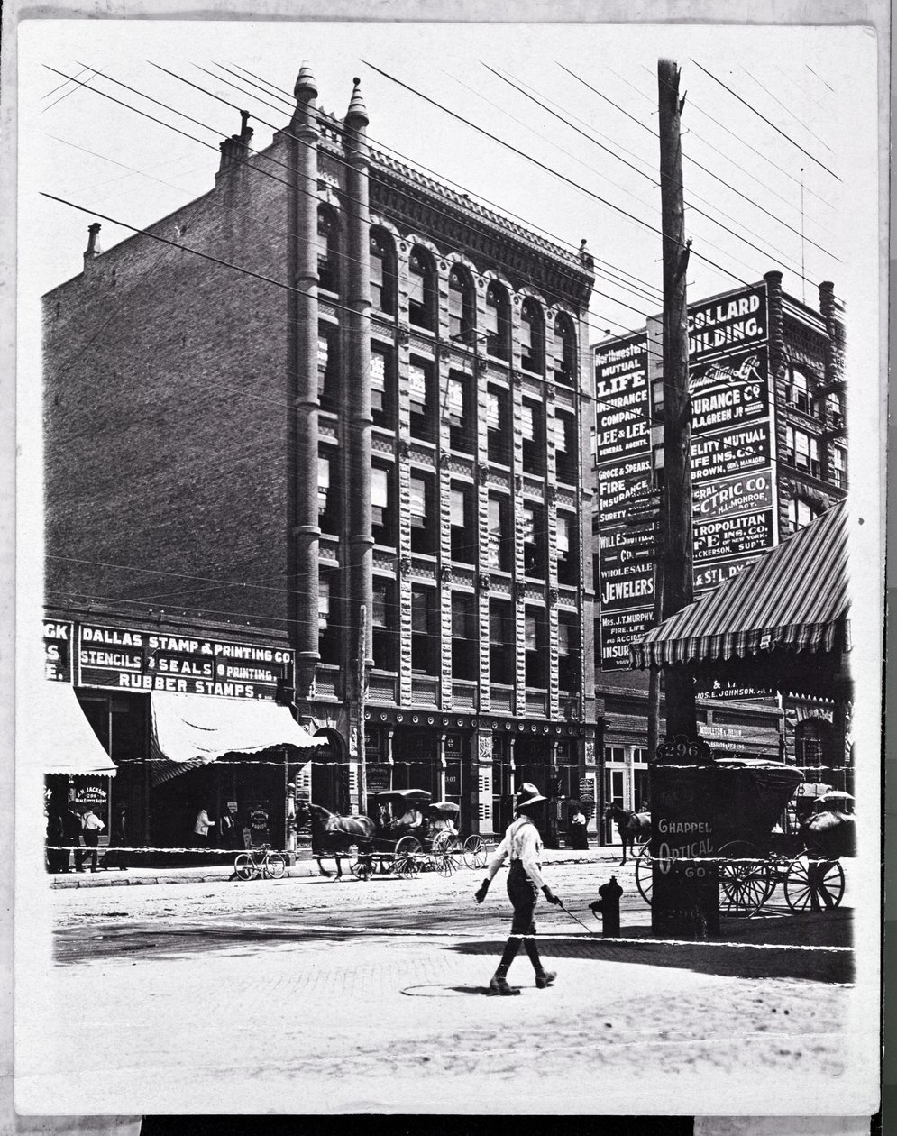 Bâtiment Cockrell, rue Main, Dallas - American Photographer