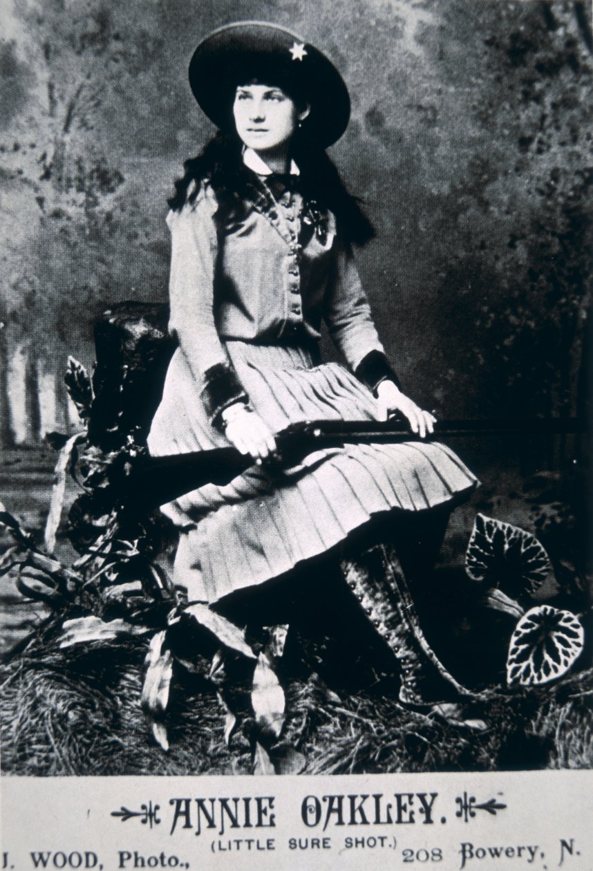 Annie Oakley (1860-1926) - American Photographer