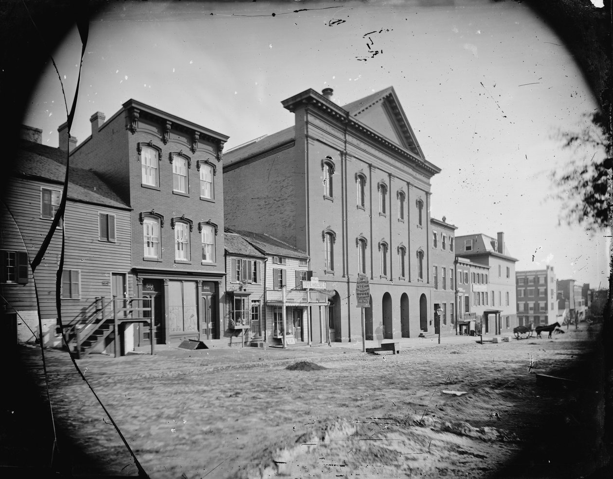 Théâtre Ford, Washington, D.C., 1860-80 - American Photographer