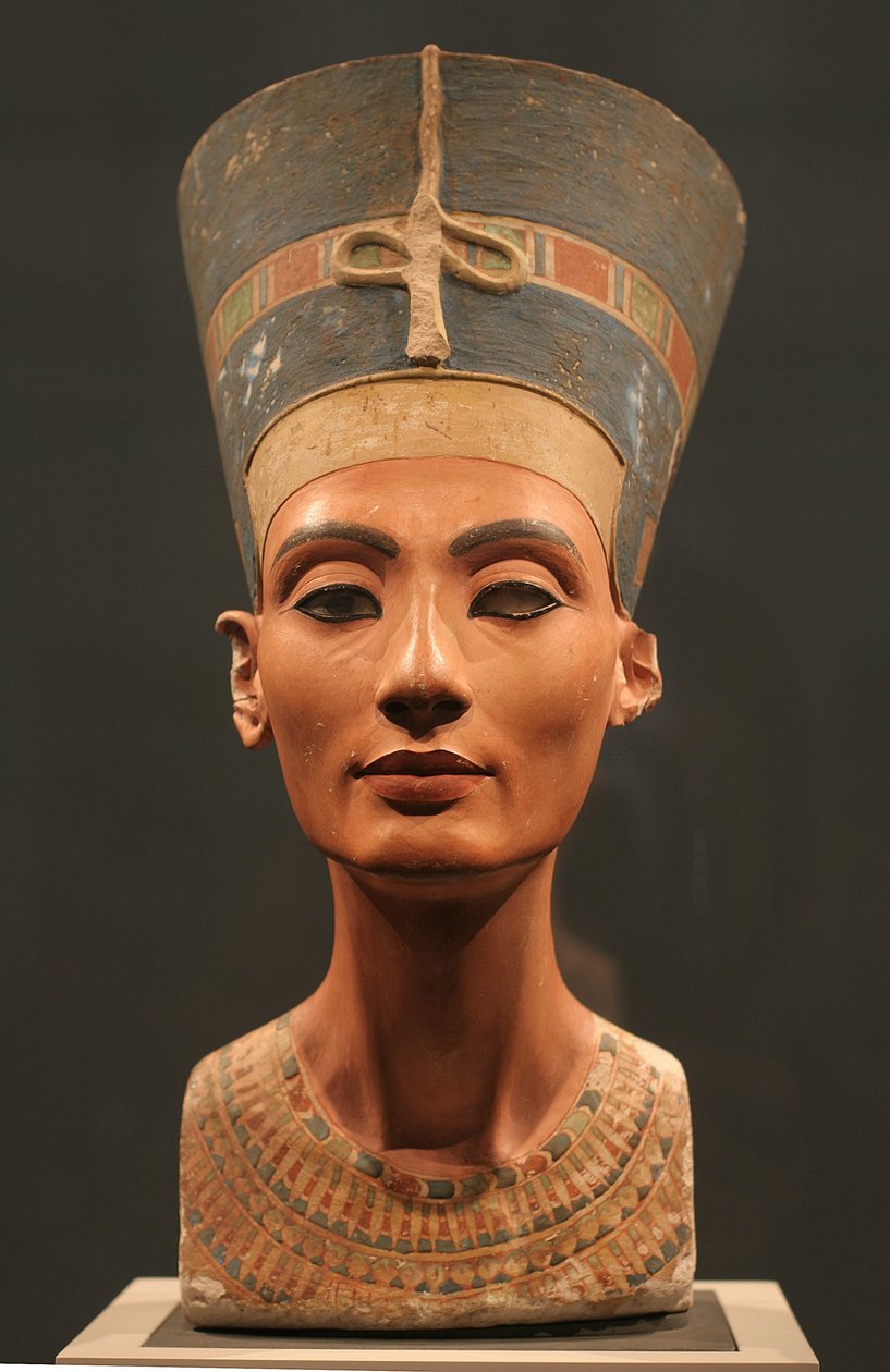 Le Buste de Néfertiti, vers 1350 av. J.-C. - Ancient Egypt