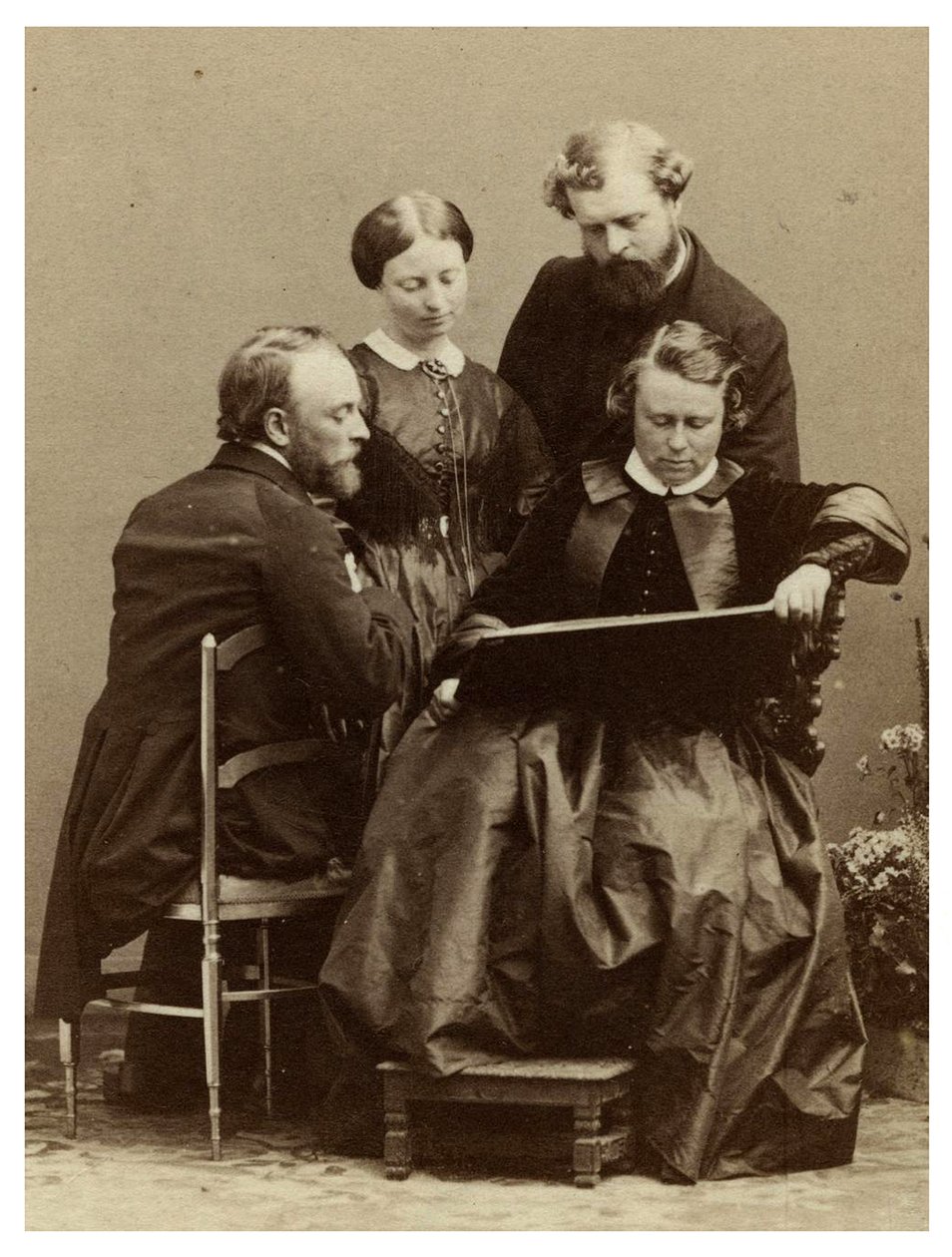Marie-Rosalie (Rosa) Bonheur avec trois membres de la famille inconnus, vers 1888 - Andre Adolphe Eugene Disderi