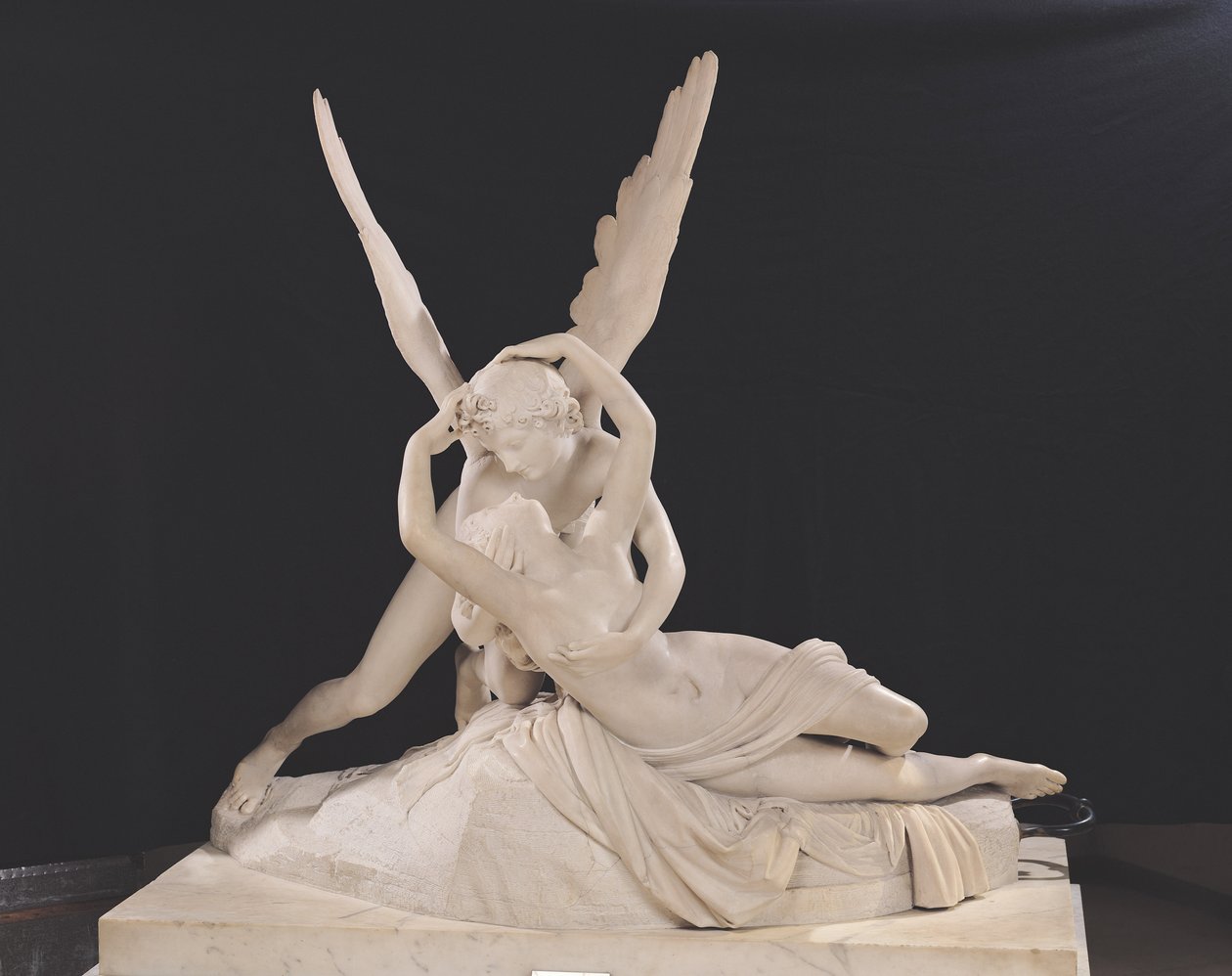 Psyché ranimée par le baiser de Cupidon 1787-93 (marbre) - Antonio Canova