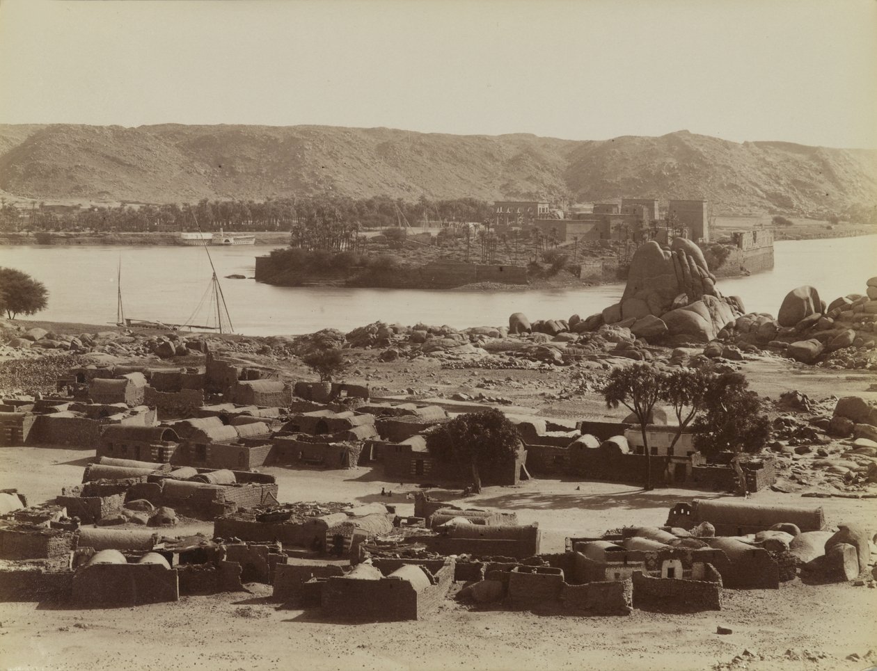 Philae, vue du sud - Antonio Beato