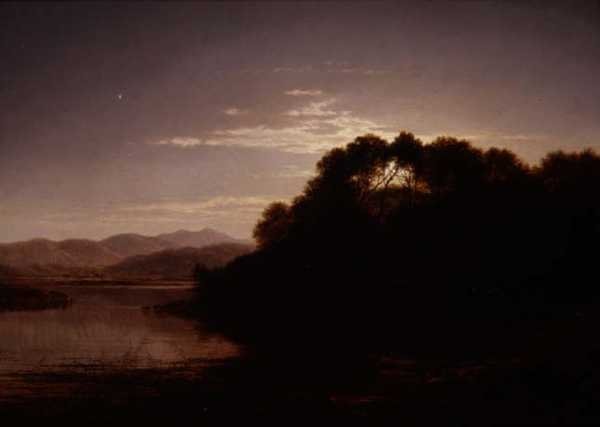 Lever de lune sur la rive d