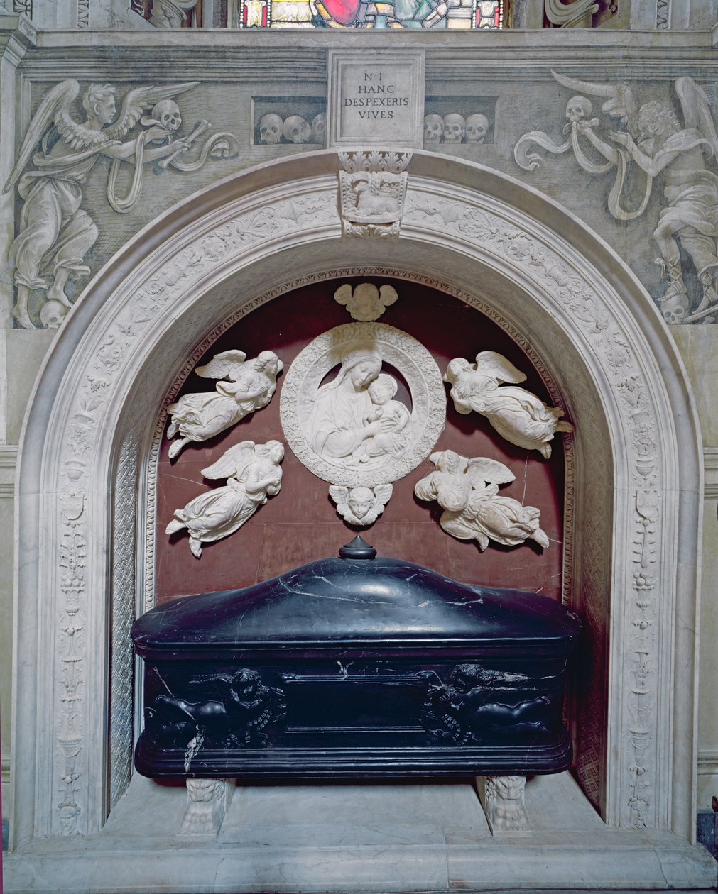 Tombe de Filippo Strozzi (1428-91) dans la Chapelle Strozzi, 1491-95 - Benedetto da Maiano
