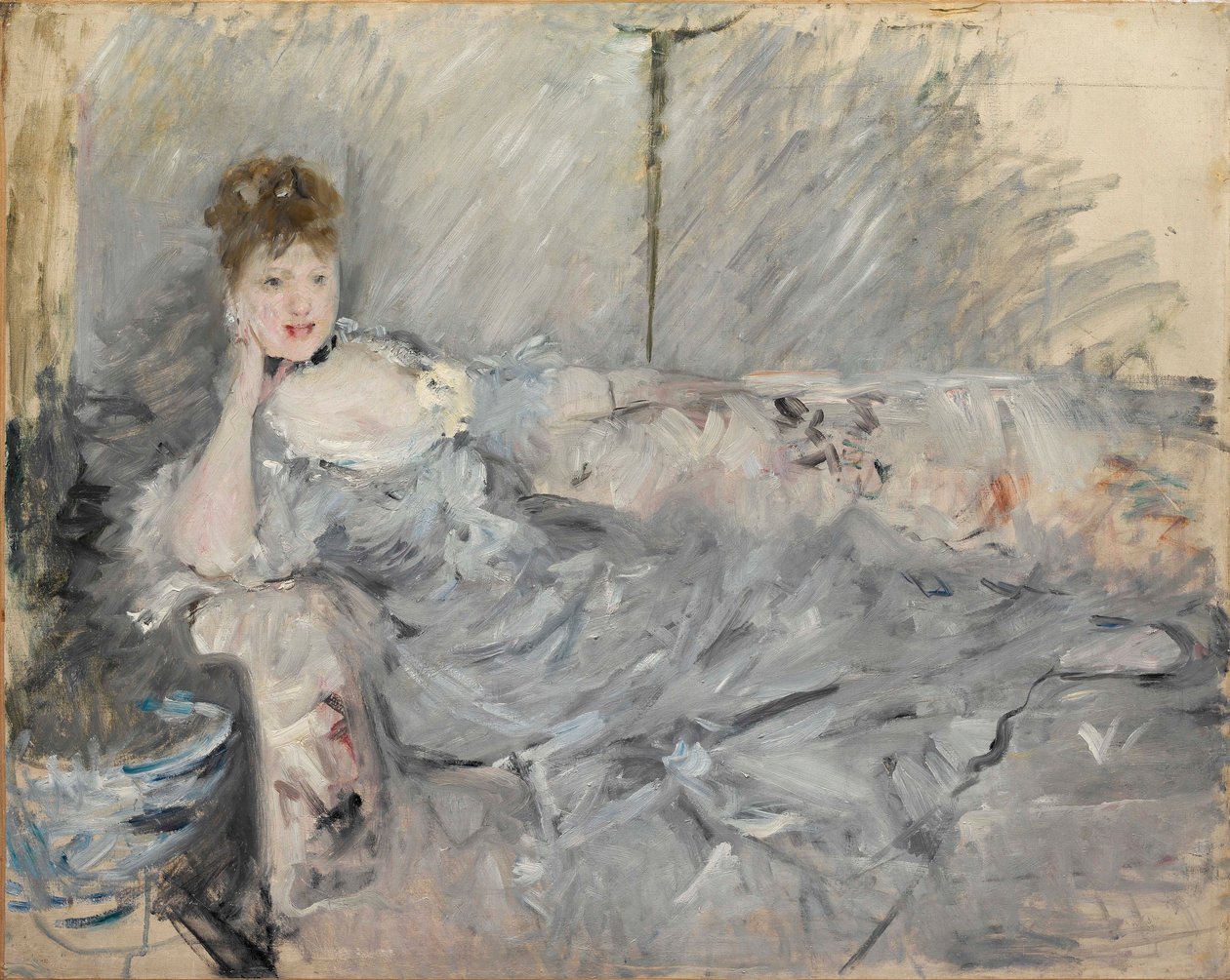 Femme en gris allongée, 1879 - Berthe Morisot