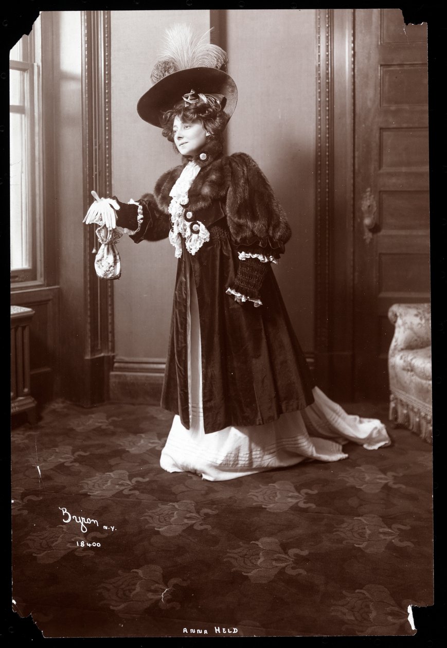 Anna Held, 1904 - Byron Company
