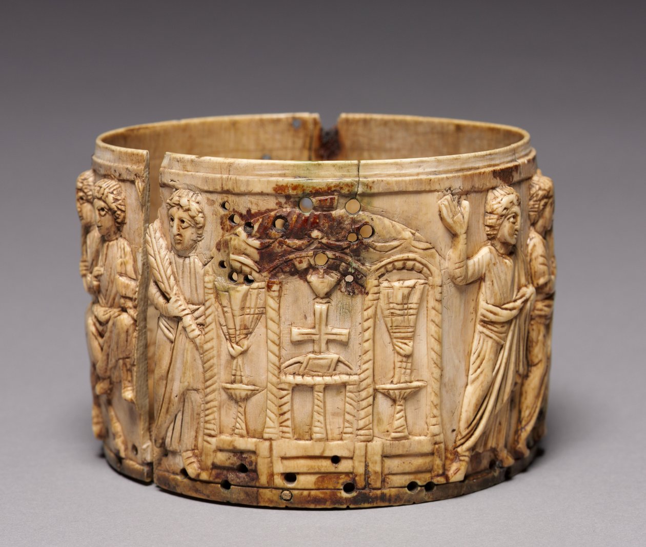 Pyx en ivoire - Byzantine School