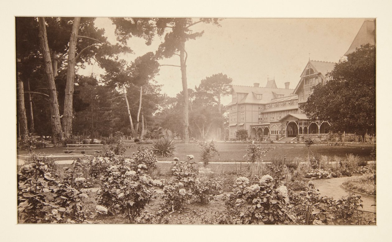 Hôtel del Monte, Monterey, Jardin des Roses - Carleton E. Watkins