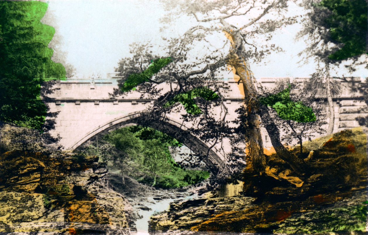 Le Linn de Dee, Braemar, Aberdeenshire, 1926 - Cavenders Ltd