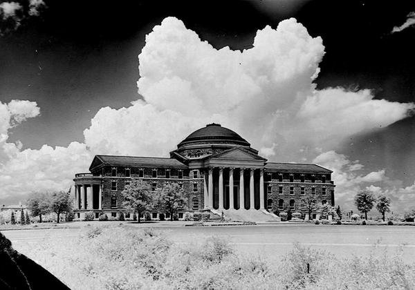 Dallas Hall de l