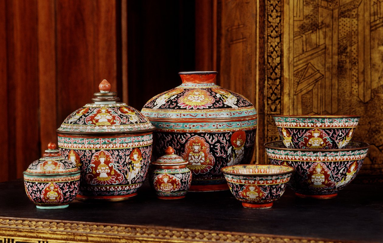 Poterie Bencharong, fin de la période Ayutthaya (1350-1767) - Chinese School