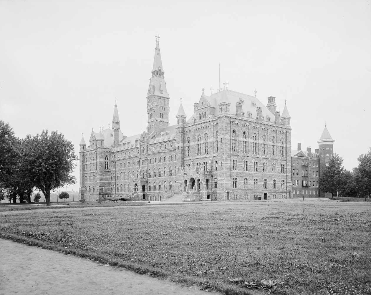 Vue générale, Université de Georgetown, Washington, D.C., vers 1904 - Detroit Publishing Co.