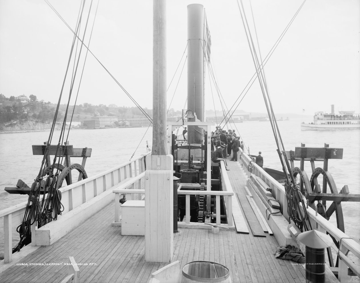 Vapeur Clermont, pont, vue arrière, 1909 - Detroit Publishing Co.
