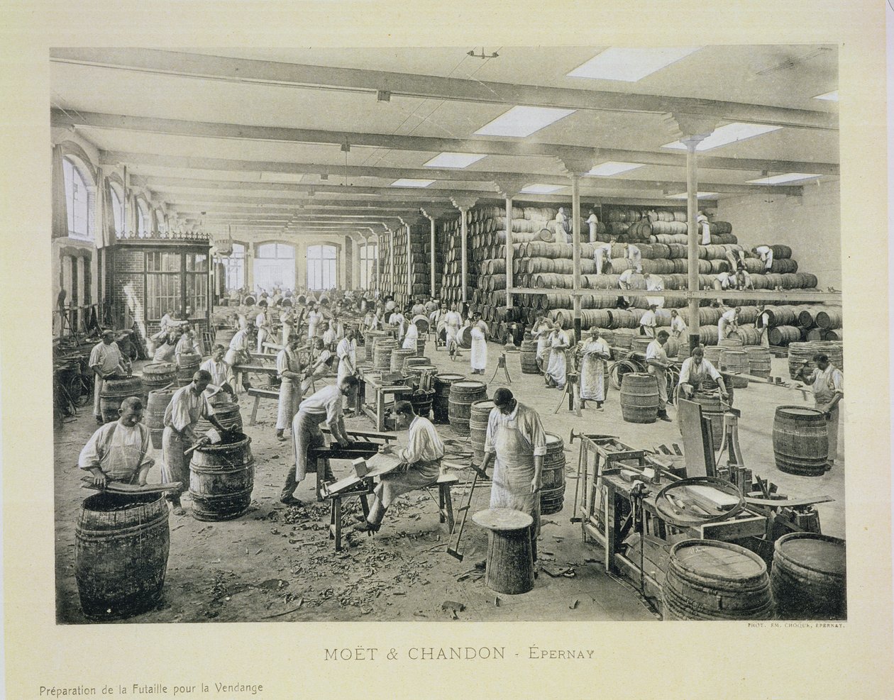 Préparation des barriques pour les vendanges, de 