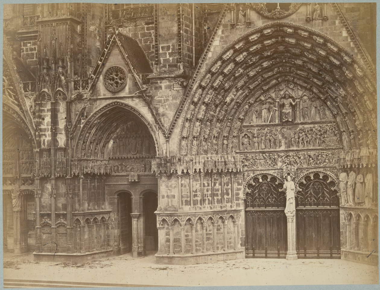 Porte Ouest, Bourges - E. Quetier