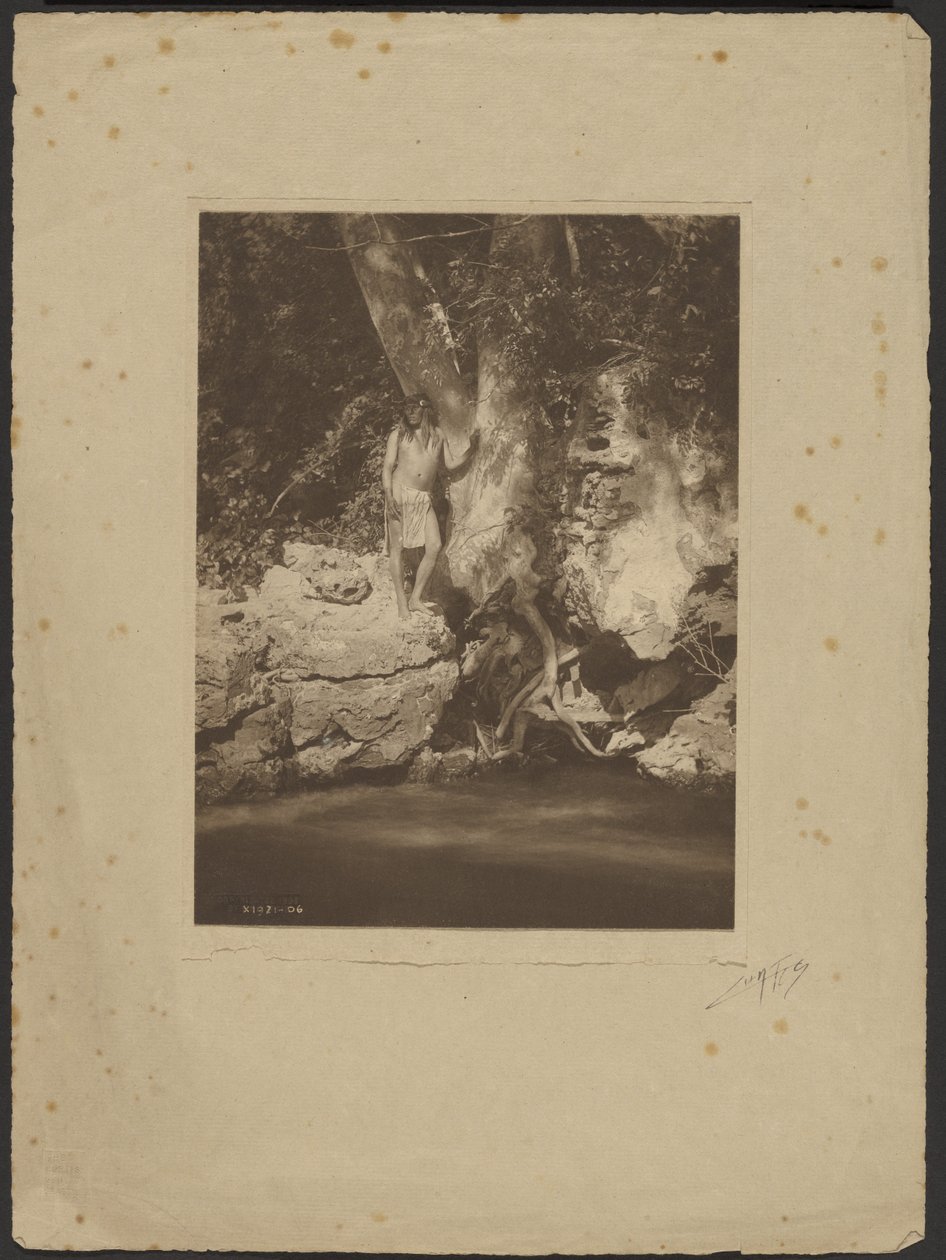 Apache-Black River (By the Sycamore) - Edward S. Curtis