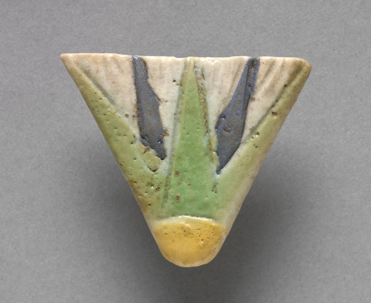 Terminal de collier en fleur de lotus, vers 1391-1337 av. J.-C. - Egyptian 18th Dynasty
