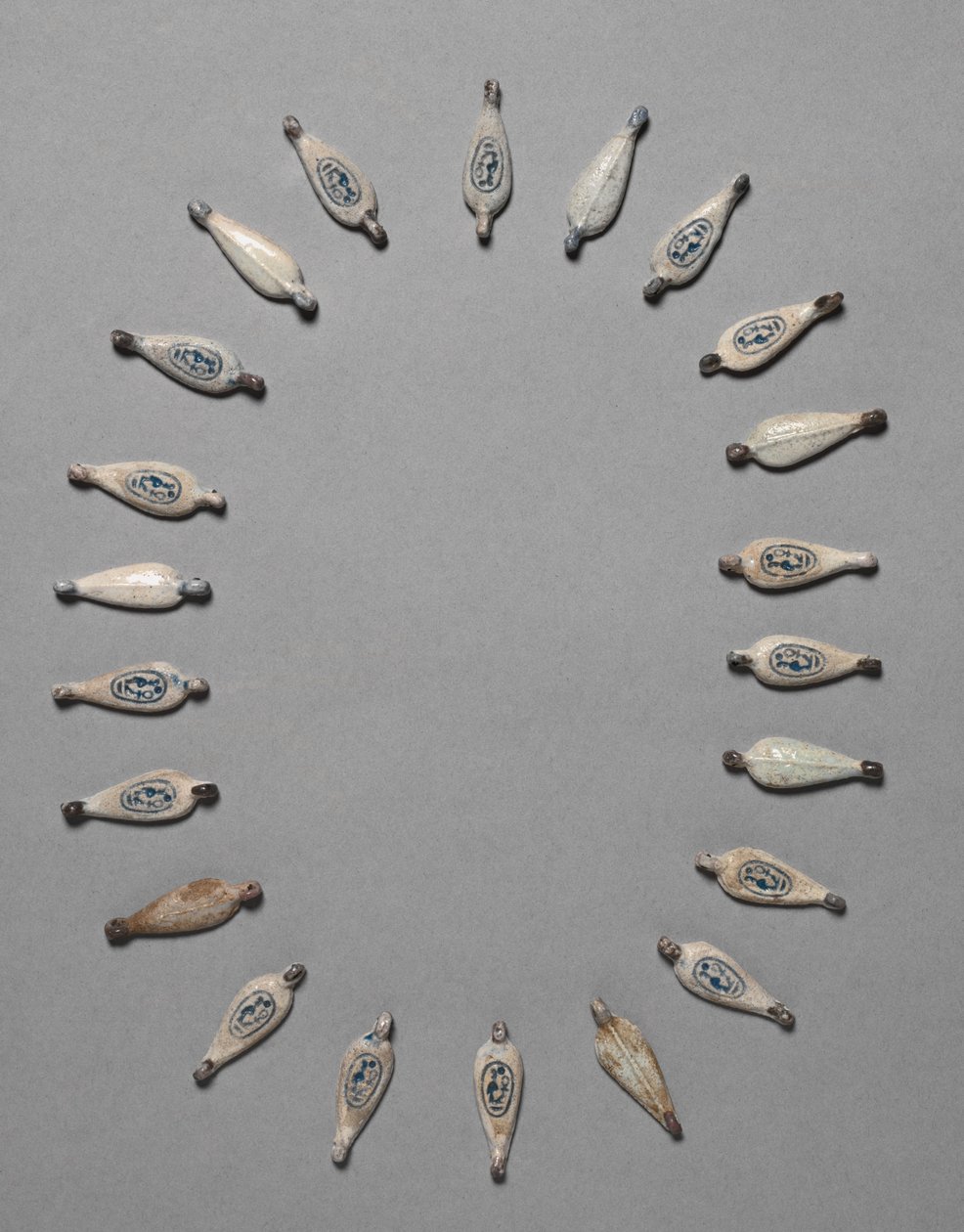 Perles en forme de pétale, vers 1391-1353 av. J.-C. - Egyptian 18th Dynasty