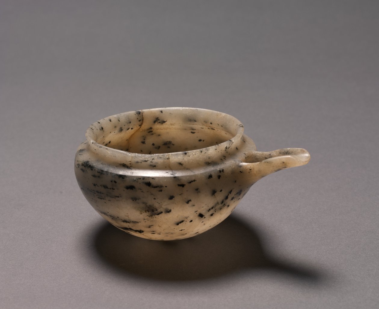 Bol à bec, c.3573-2454 av. J.-C. - Egyptian 4th Dynasty