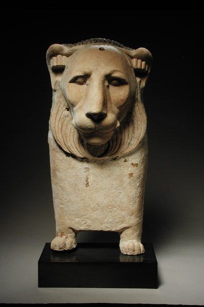 Extrémité de canapé en forme de lion - Egyptian Ptolemaic Period