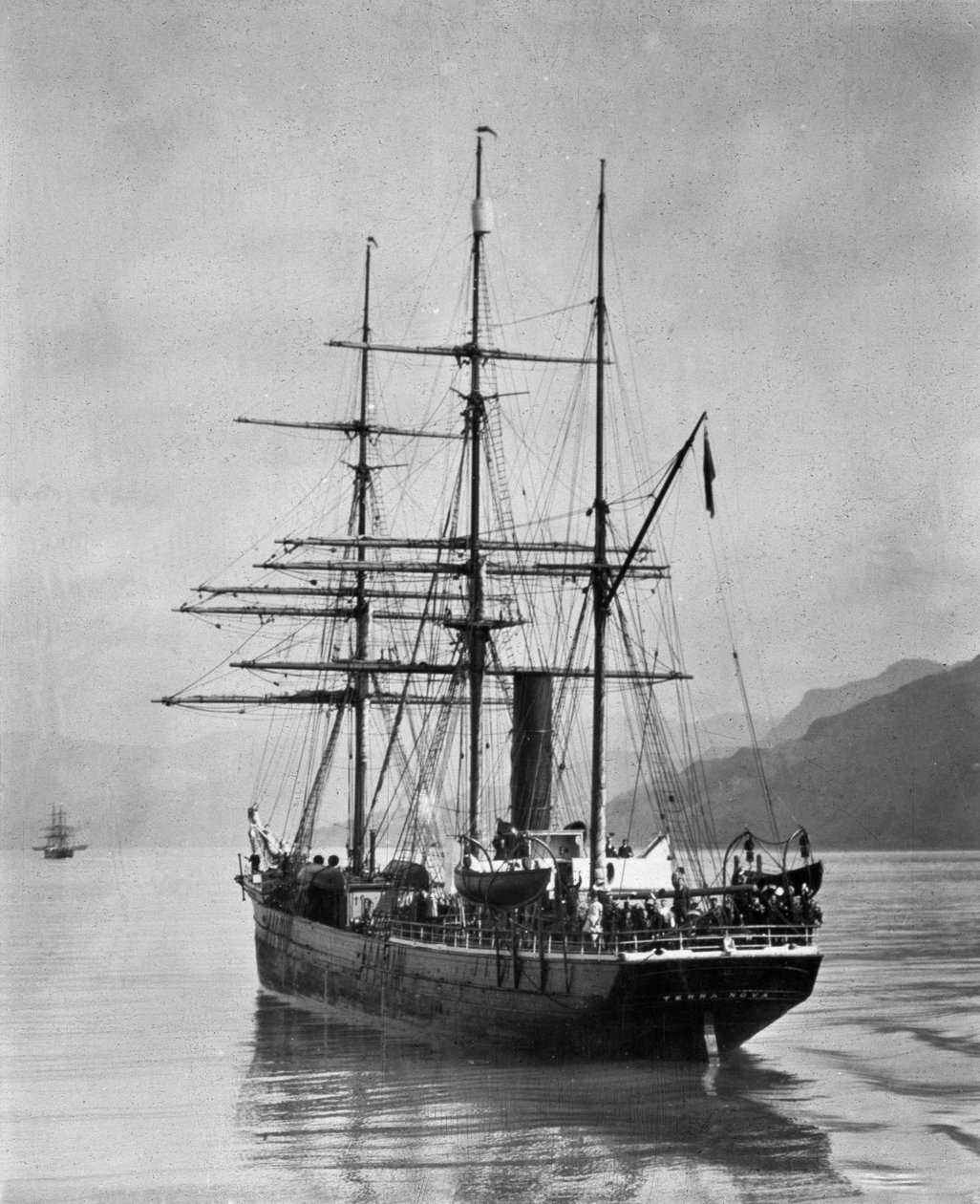 Le Terra Nova navigué par Scott, dans les eaux antarctiques, 1910 - English Photographer