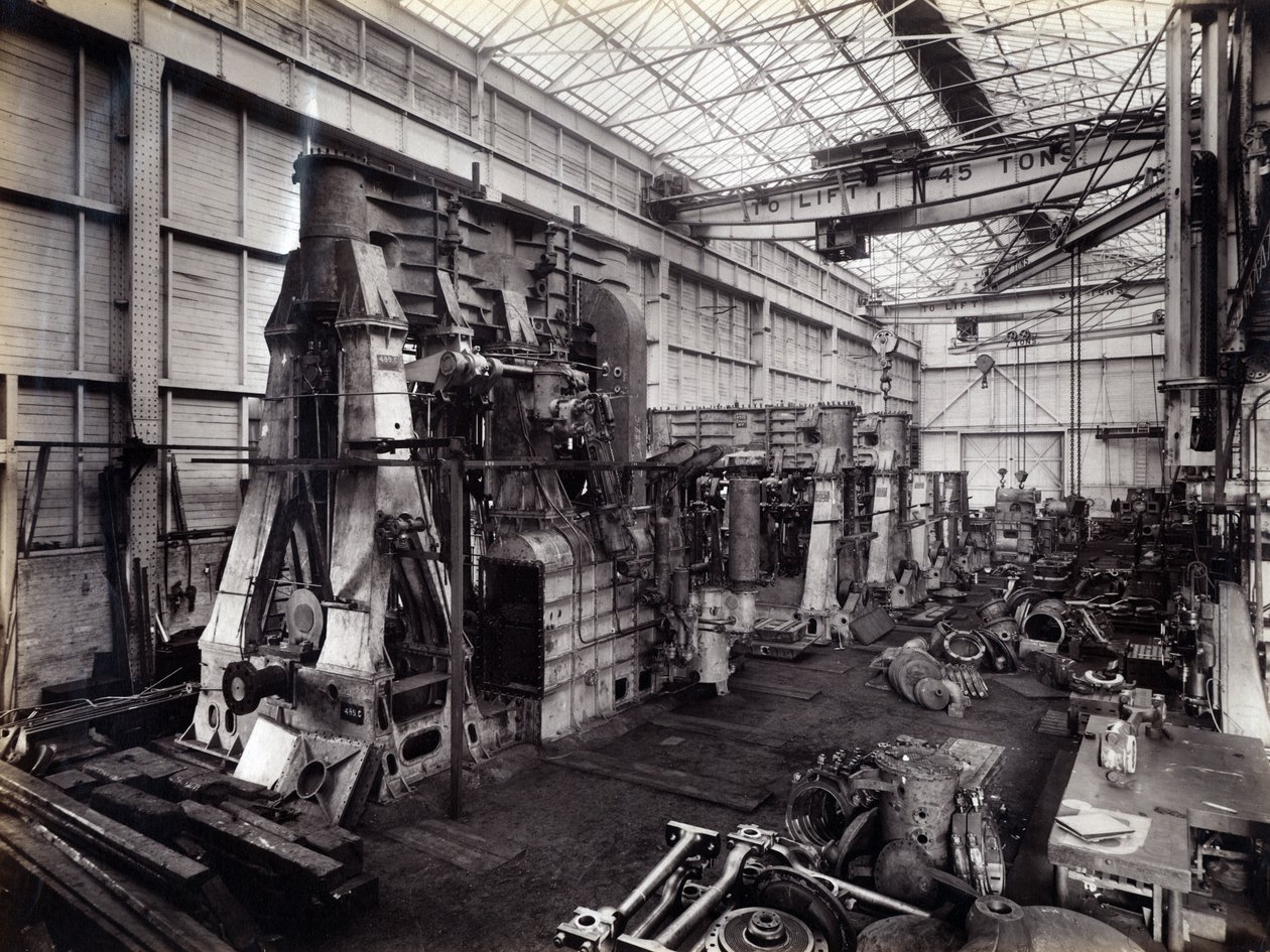 Yard no. 647, Baikal. Assemblage des moteurs principaux du ferry brise-glace Baikal dans l