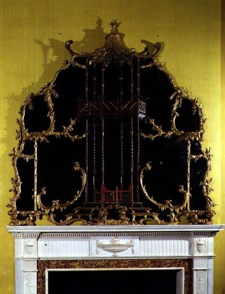 Miroir de cheminée chinoiserie George II, c.1750 - English School