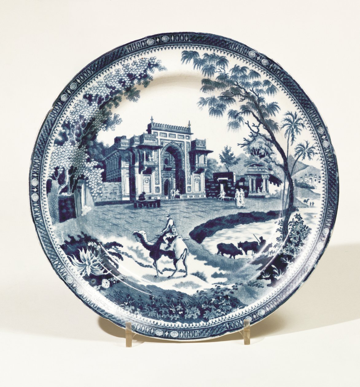 Assiette bleue et blanche de Spode, vers 1815 - English School