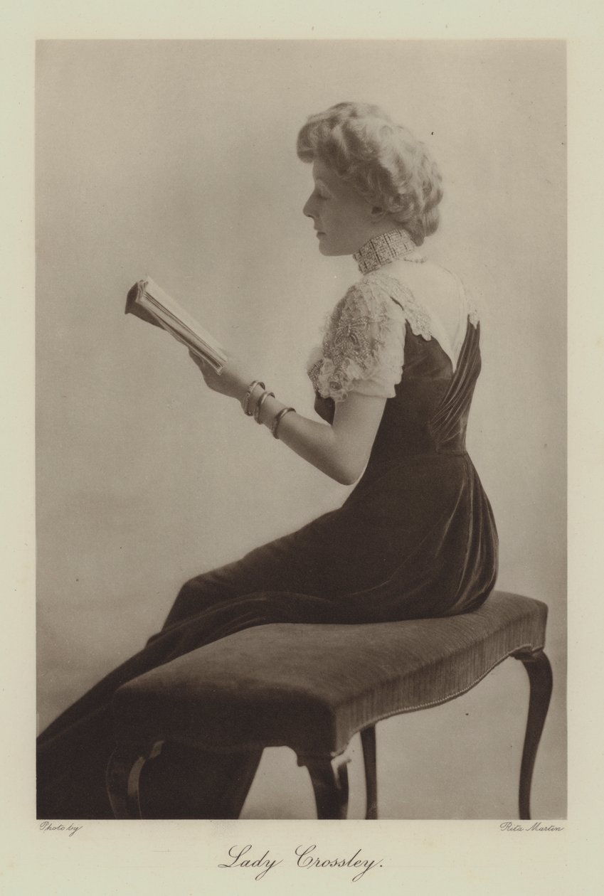 Lady Crossley (photo n/b) - English Photographer