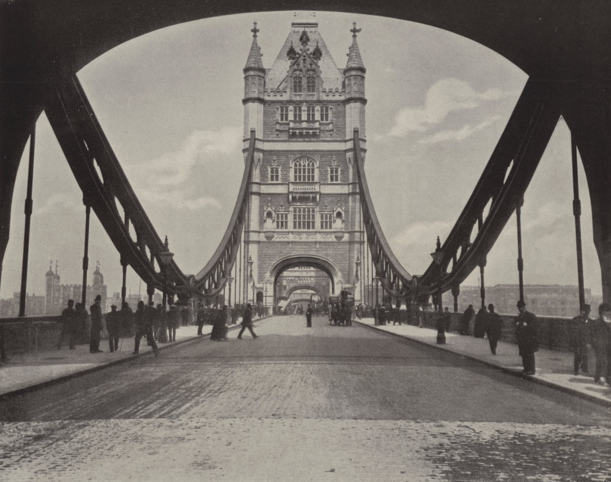 Le Tower Bridge (photo n/b) - English Photographer
