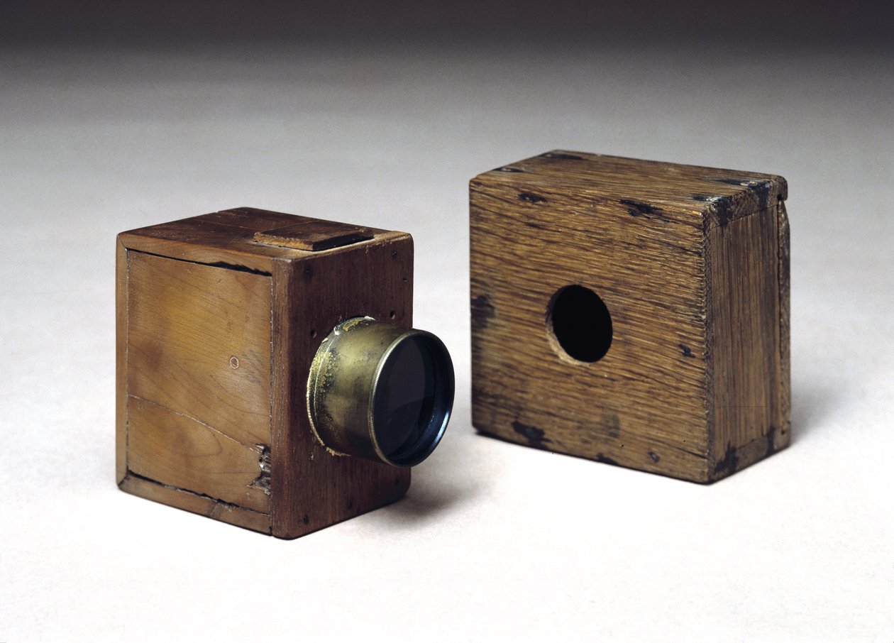 Deux appareils photo à piège à souris, vers 1835 - English School