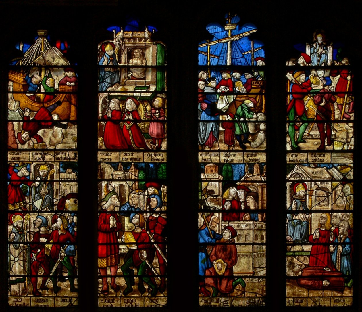Fenêtre SaEw représentant Saint Nicolas - English School