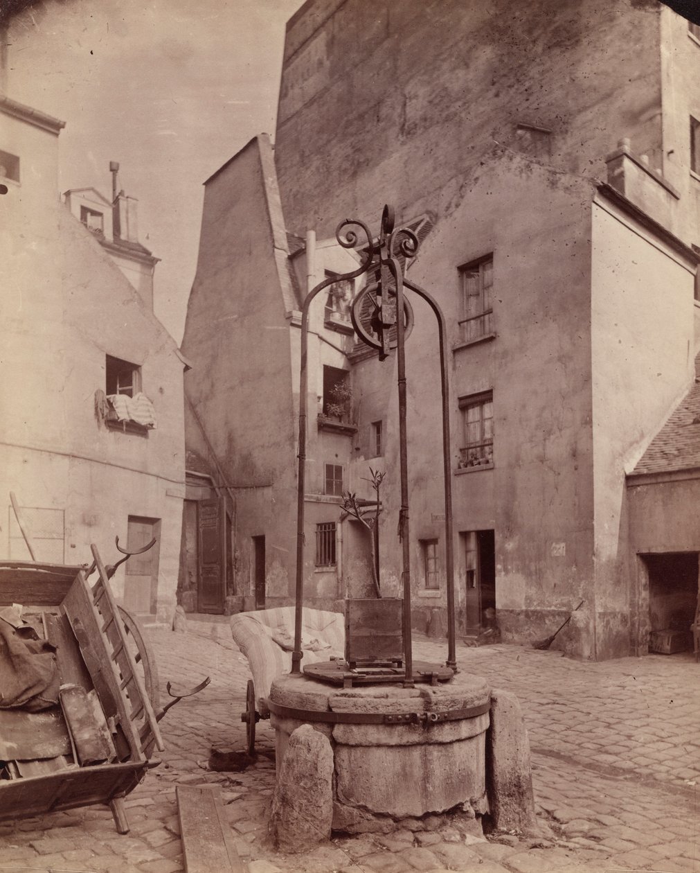 Rue St. Jacques - Eugène Atget