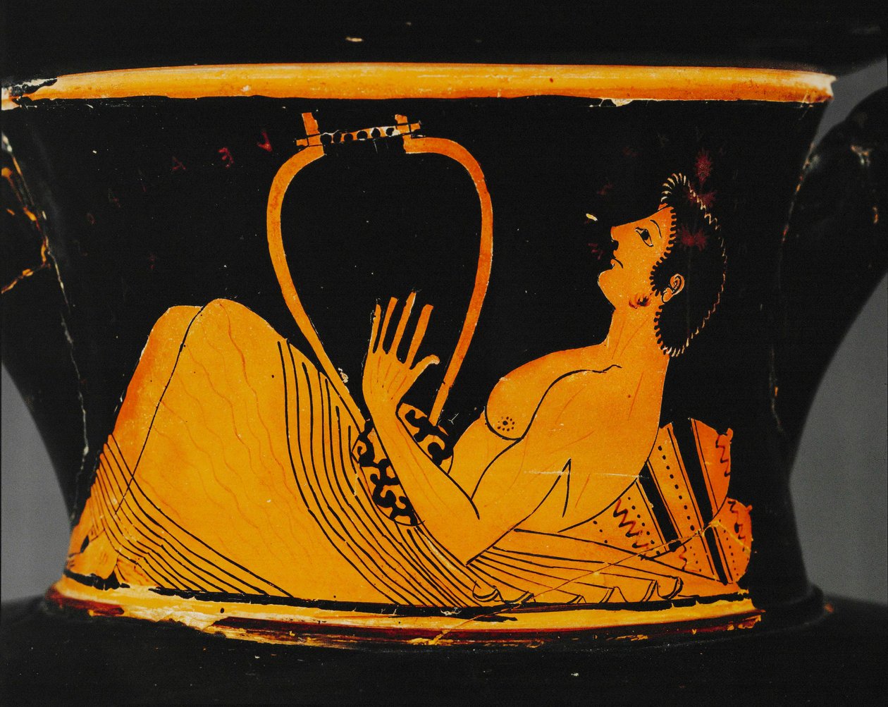 Éphèbe jouant de la cythare ... - Euphronios