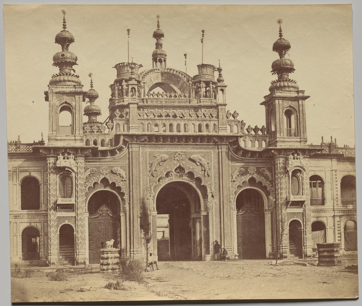 La grande porte du Kasierbagh - Felice A. Beato