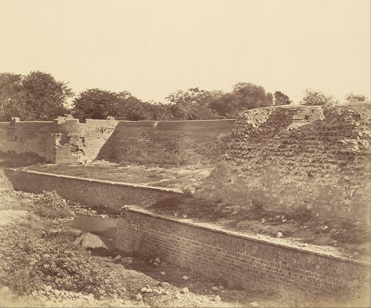 Grande Brèche au Bastion du Cachemire - Felice Beato