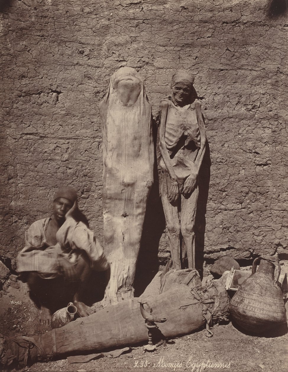 Momies Egyptiennes, vers 1870 (photo) 1870 (photo) - Félix Bonfils